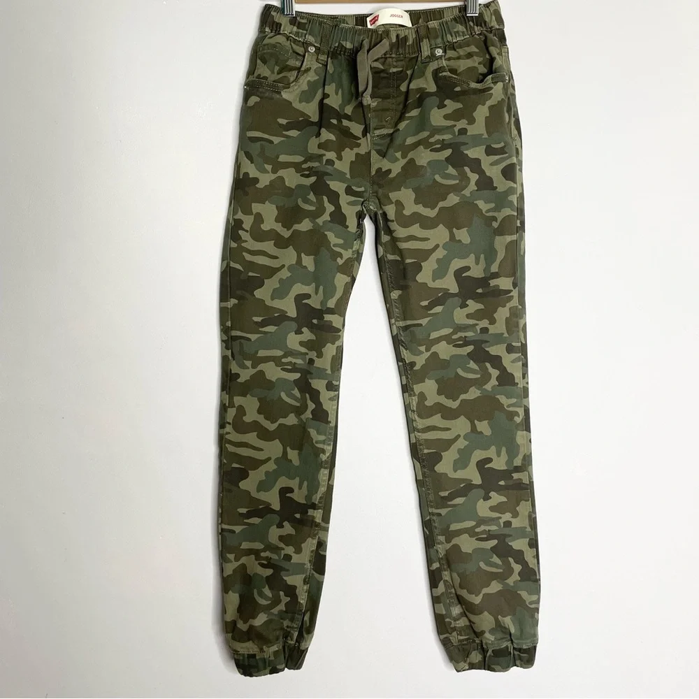 LEVI’S LEVI STRAUSS & CO. Girl’s Camouflage Joggers